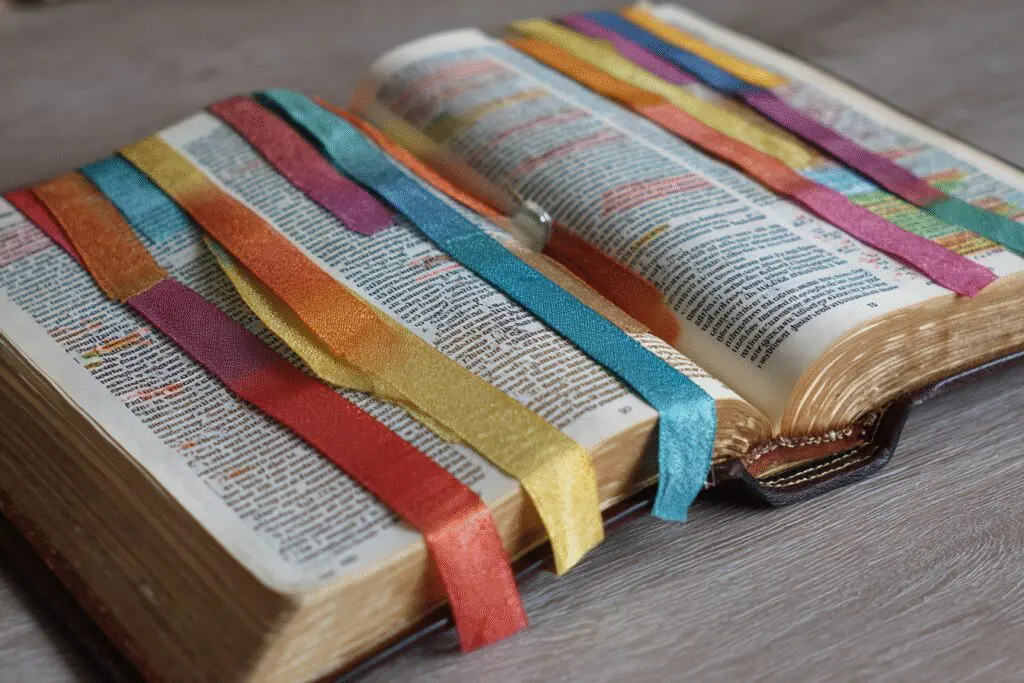 Long bookmarks marking the largest sections answering the FAQ on what are the longest books in the Bible Long bookmarks marking the largest sections answering the FAQ on what are the longest books in the Bible